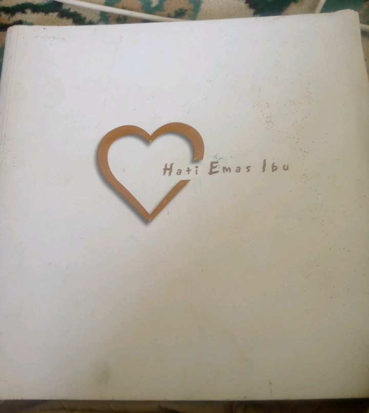 Hati Emas Ibu